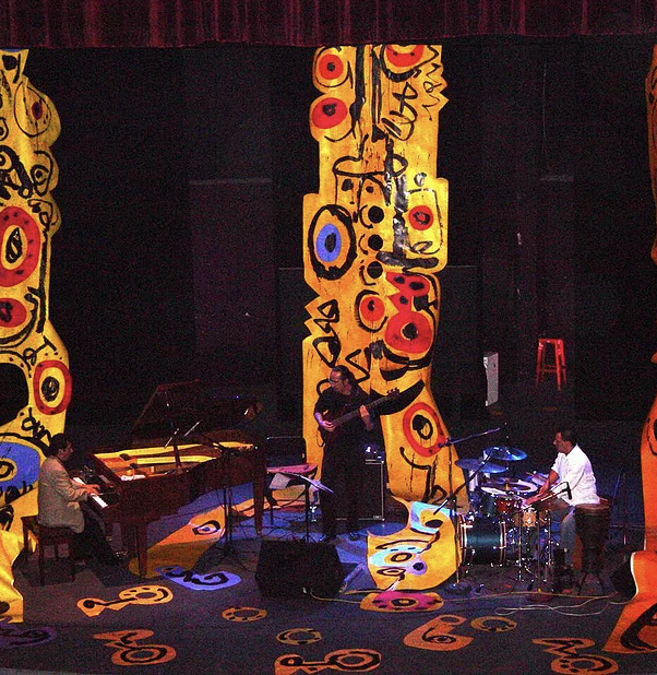 Improvisation with Héctor Infanzón. 2007.